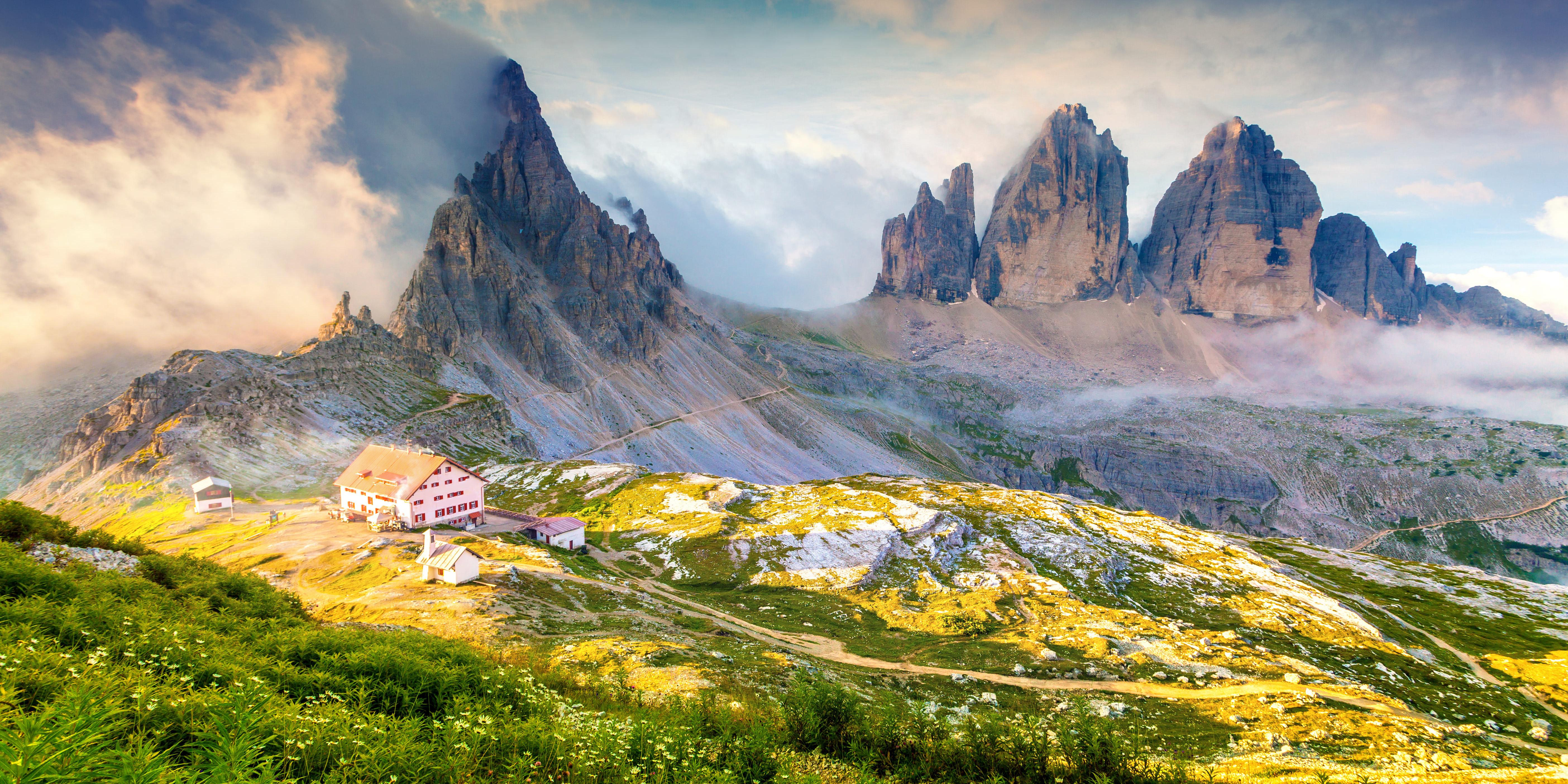Drei Zinnen in den Dolomiten in Südtirol