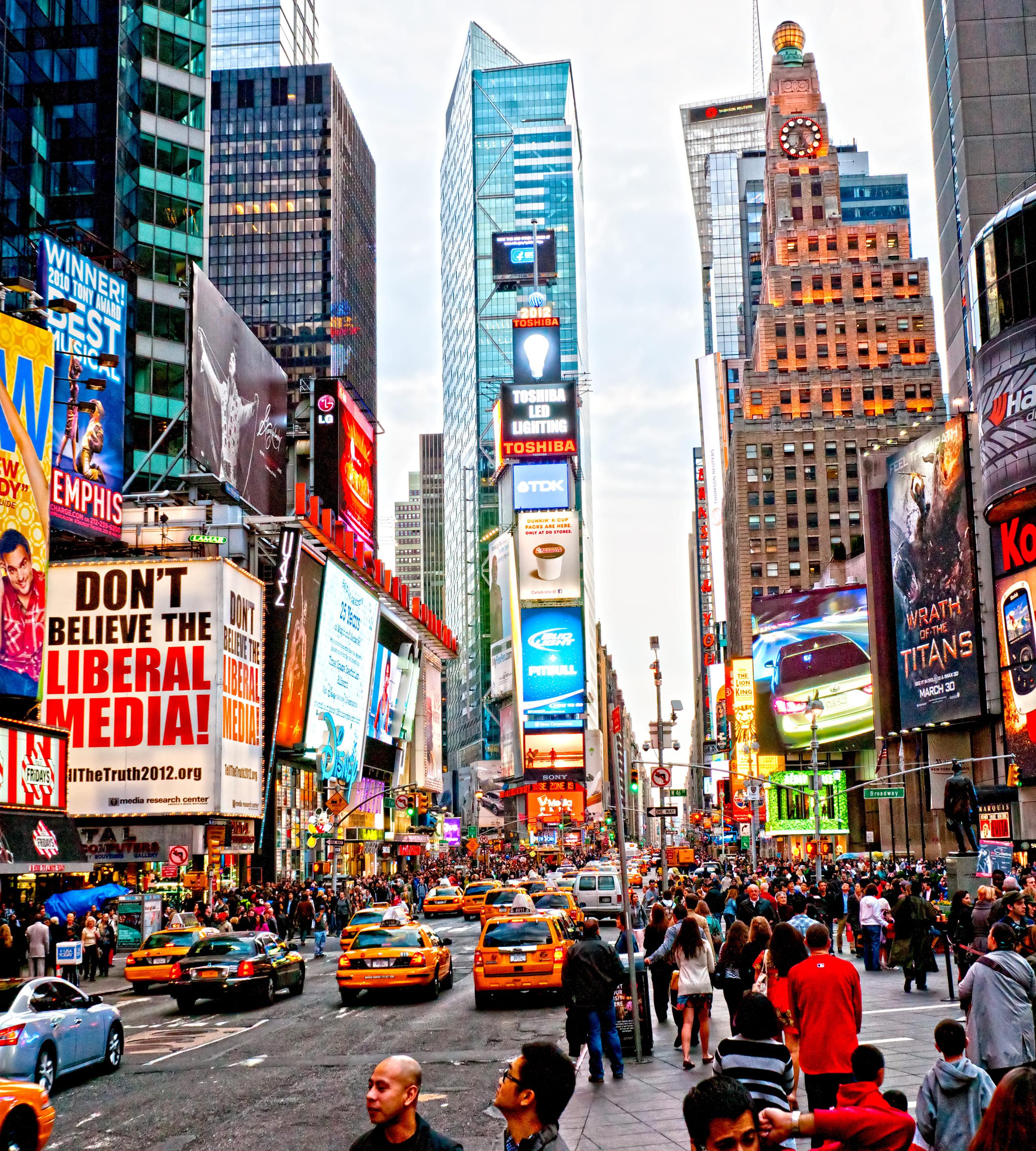 Times Square in New York bei Tag
