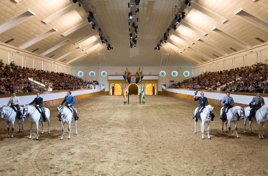 Real Escuela Andaluza de Arte Ecuestre