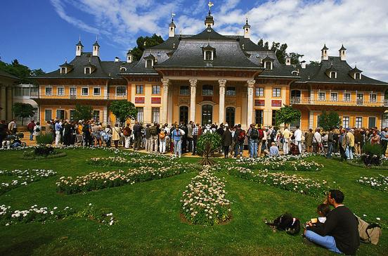 Berg- und Wasserpalais