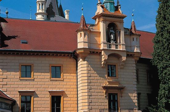 Zámku Průhonice
