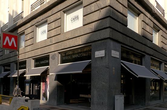Emporio Armani Café