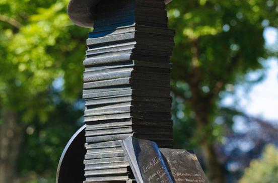 Erich-Kästner-Denkmal