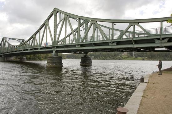 Glienicker Brücke