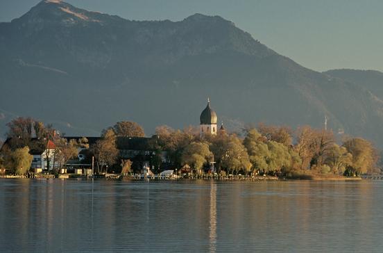 Kloster Frauenwörth