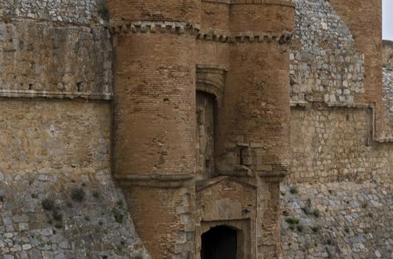 Forteresse de Salses