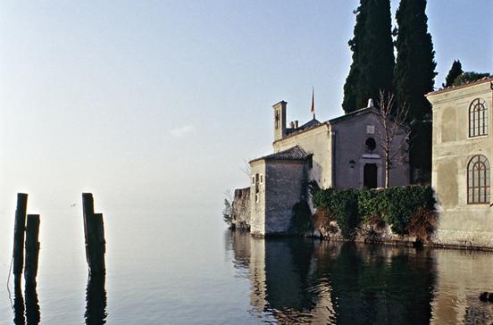 Villa Guarienti-Brenzone