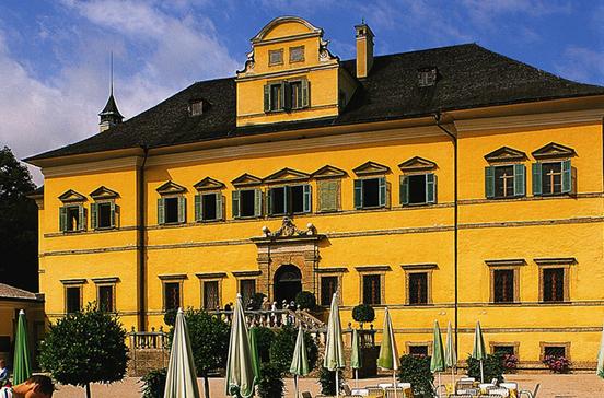 Gasthaus zu Schloss Hellbrunn