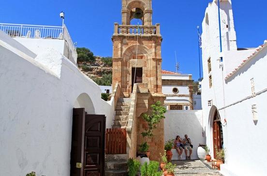 Ekklisía tis panagías