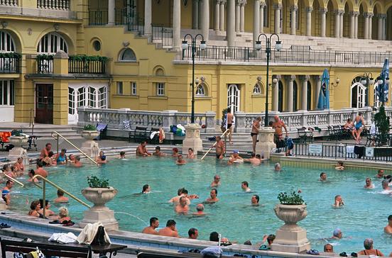 Széchenyi Fürdő