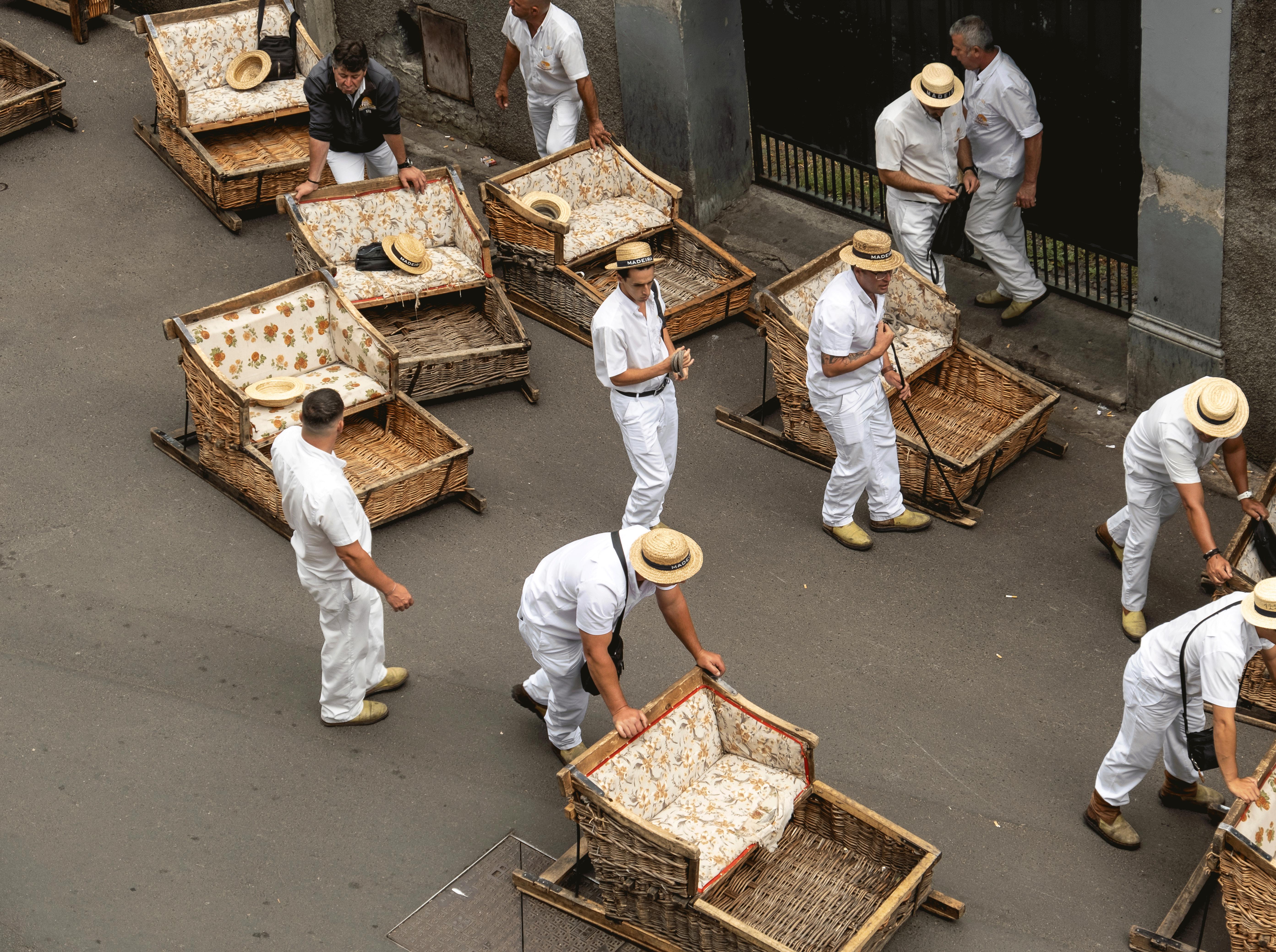 Korbschlittenfahrt auf Madeira