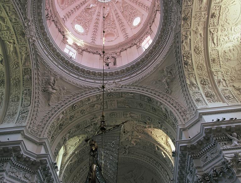 Šv. Apaštalu Petro ir Pauliaus bažnycia