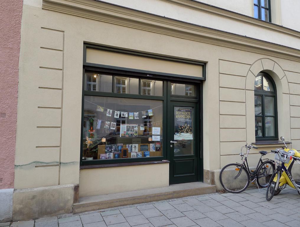 Lach- & Schießgesellschaft