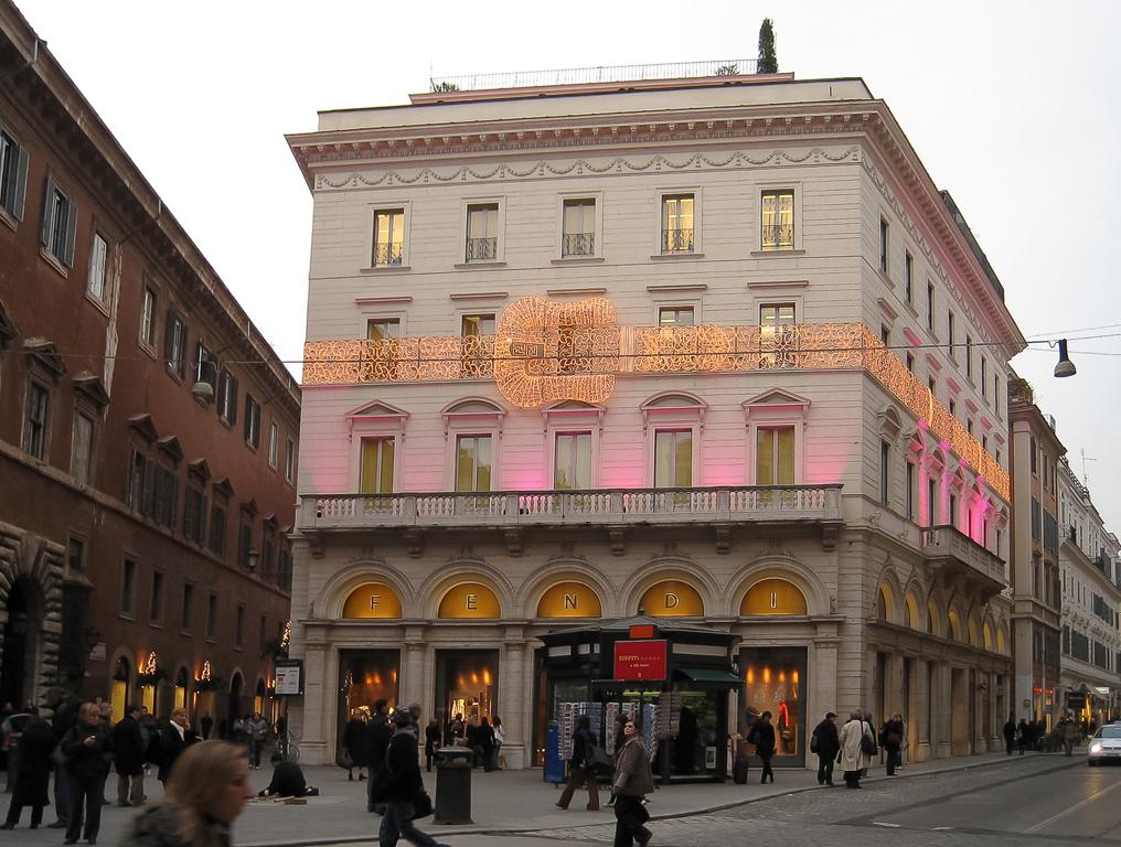 Fendi