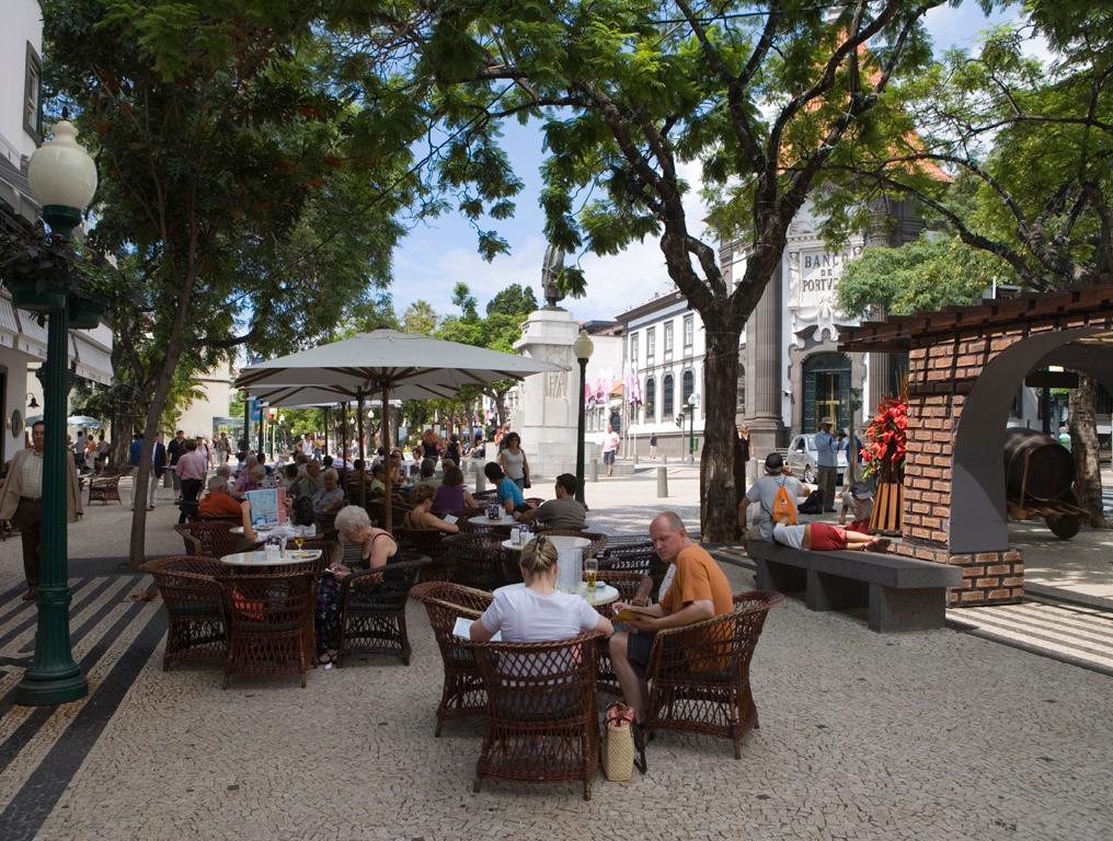 Golden Gate Grand Café