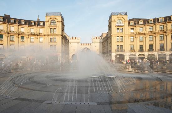 Karlsplatz Karlsplatz