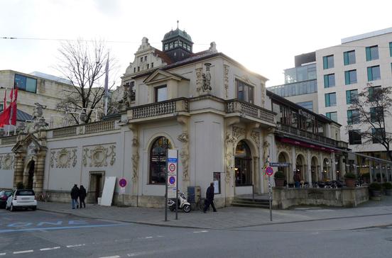 Lenbachplatz Lenbachplatz