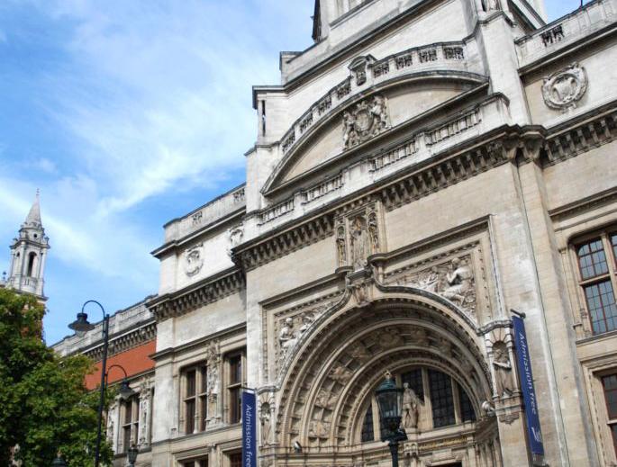 Victoria & Albert Museum