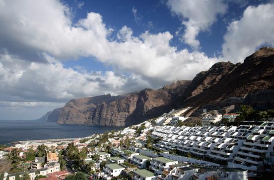 Los Gigantes Los Gigantes