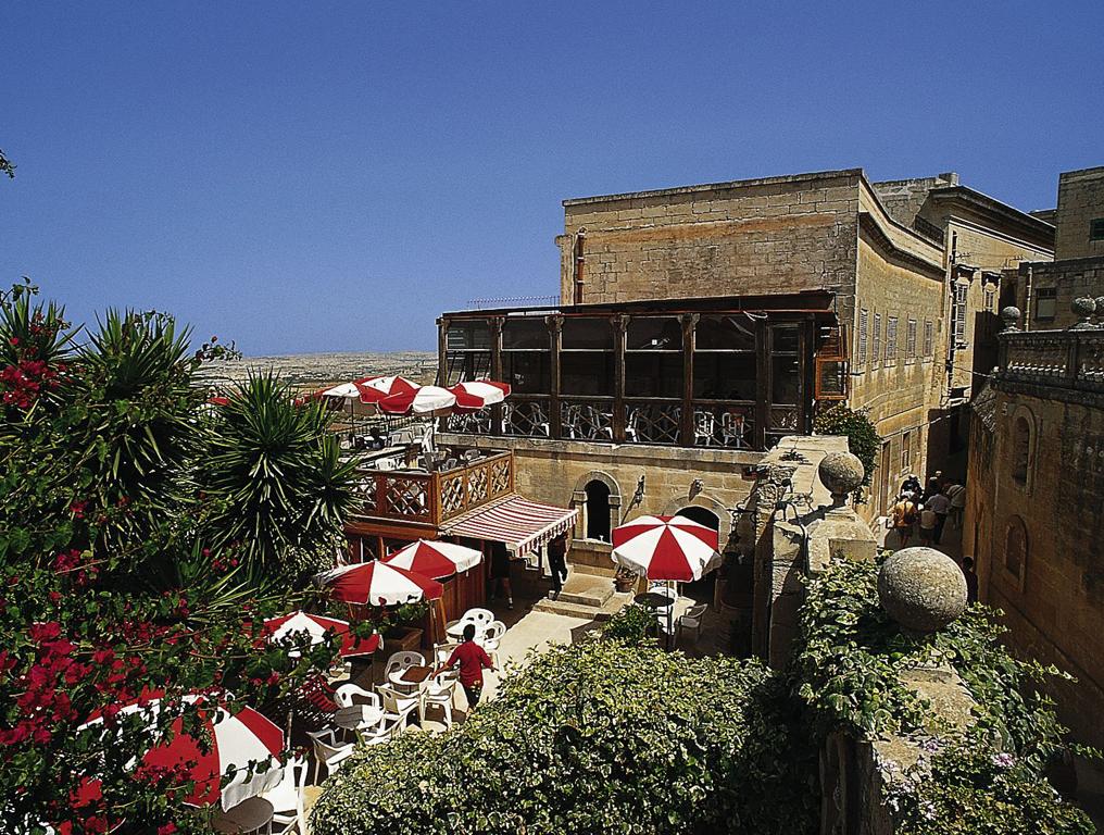 Fontanella Tea Garden