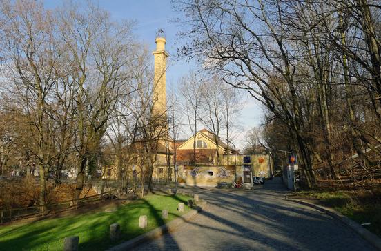 Muffatwerk Biergarten Muffatwerk Biergarten