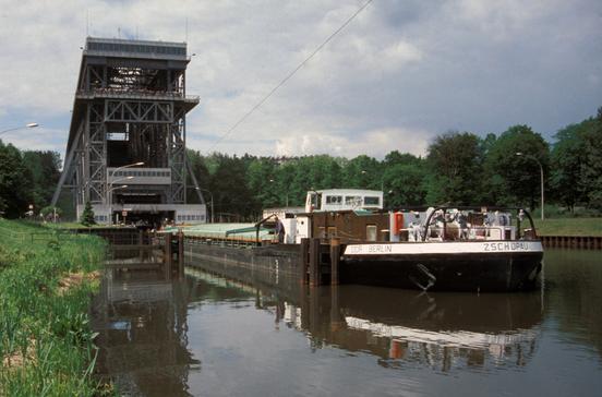Schiffshebewerk Niederfinow Schiffshebewerk Niederfinow