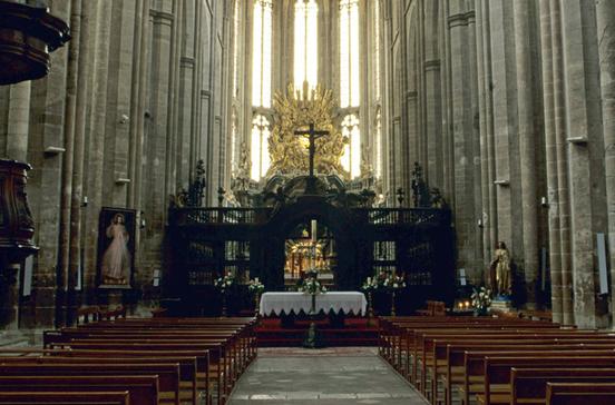 Basilique Sainte-Marie-Madeleine Basilique Sainte-Marie-Madeleine