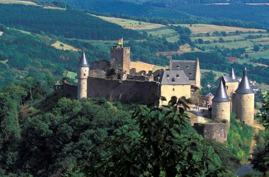 Château de Bourscheid Château de Bourscheid