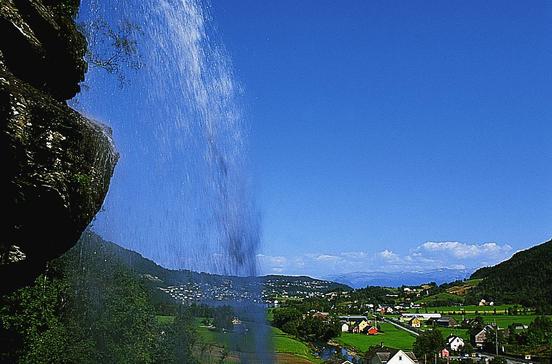 Steinsdalsfossen Steinsdalsfossen