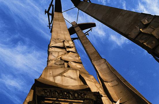 Pomnik Poległych Stoczniowców Pomnik Poległych Stoczniowców