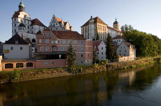 Schloss Neuburg Schloss Neuburg