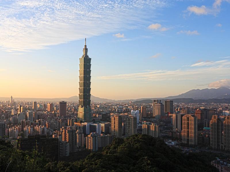 Taiwan: Pulsierende Hauptstadt Taipeh und buddhistische Tempel