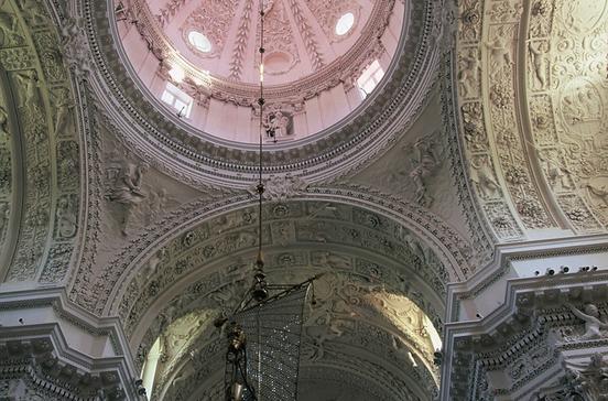 Šv. Apaštalu Petro ir Pauliaus bažnycia Šv. Apaštalu Petro ir Pauliaus bažnycia