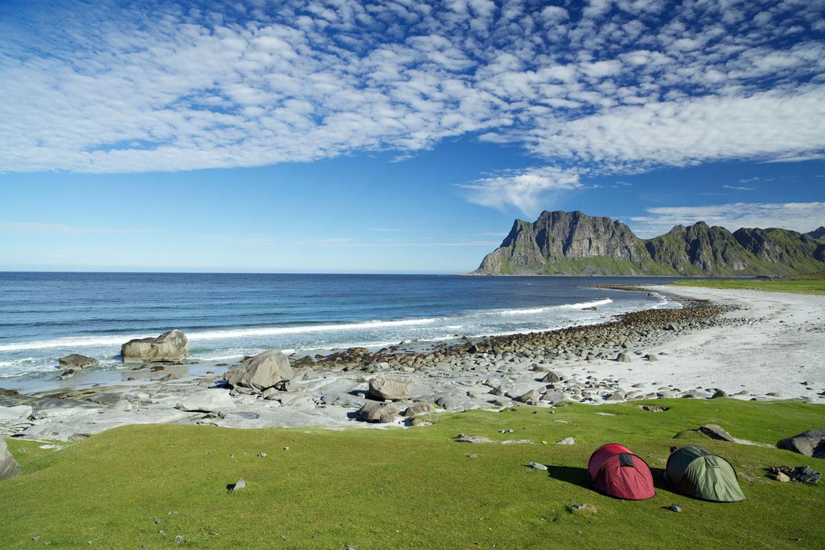 Ein Schäferstündchen vor Norwegens rauer Naturkulisse