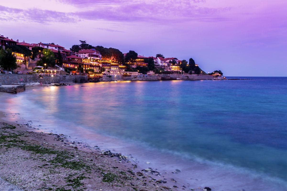 Bulgarien lockt mit goldfarbenen Stränden und einer entspannten Gesetzgebung