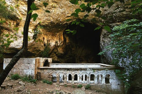 Cennet ve Cehennem Çökükleri Cennet ve Cehennem Çökükleri