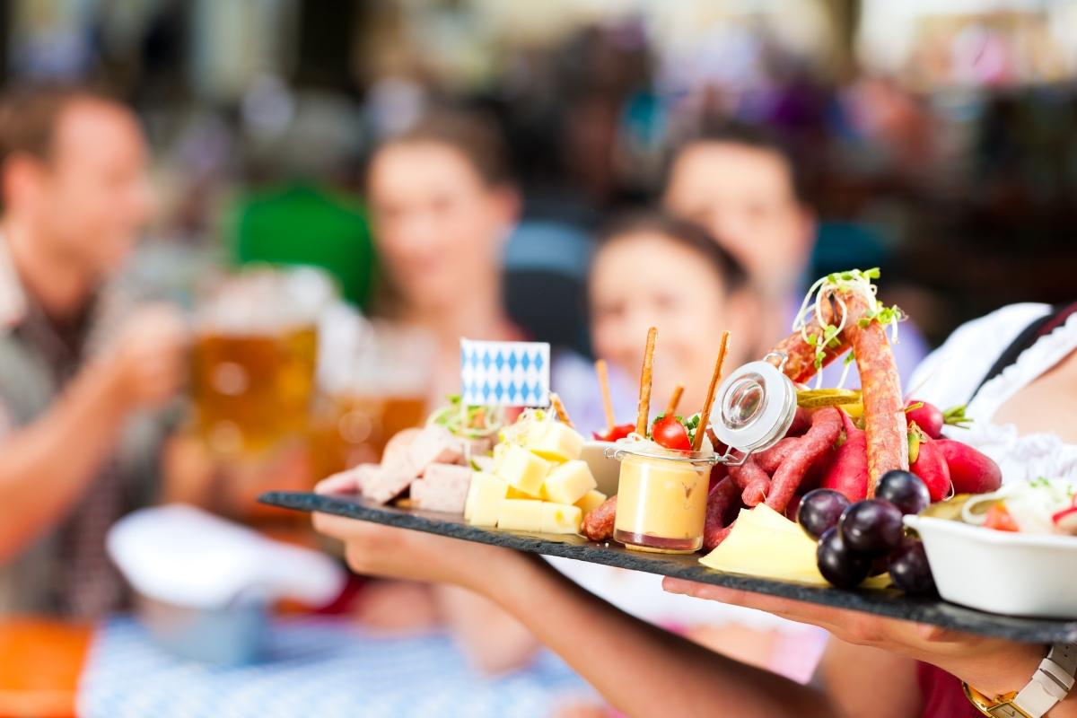 Eine Wanderung zu Käse und Bier