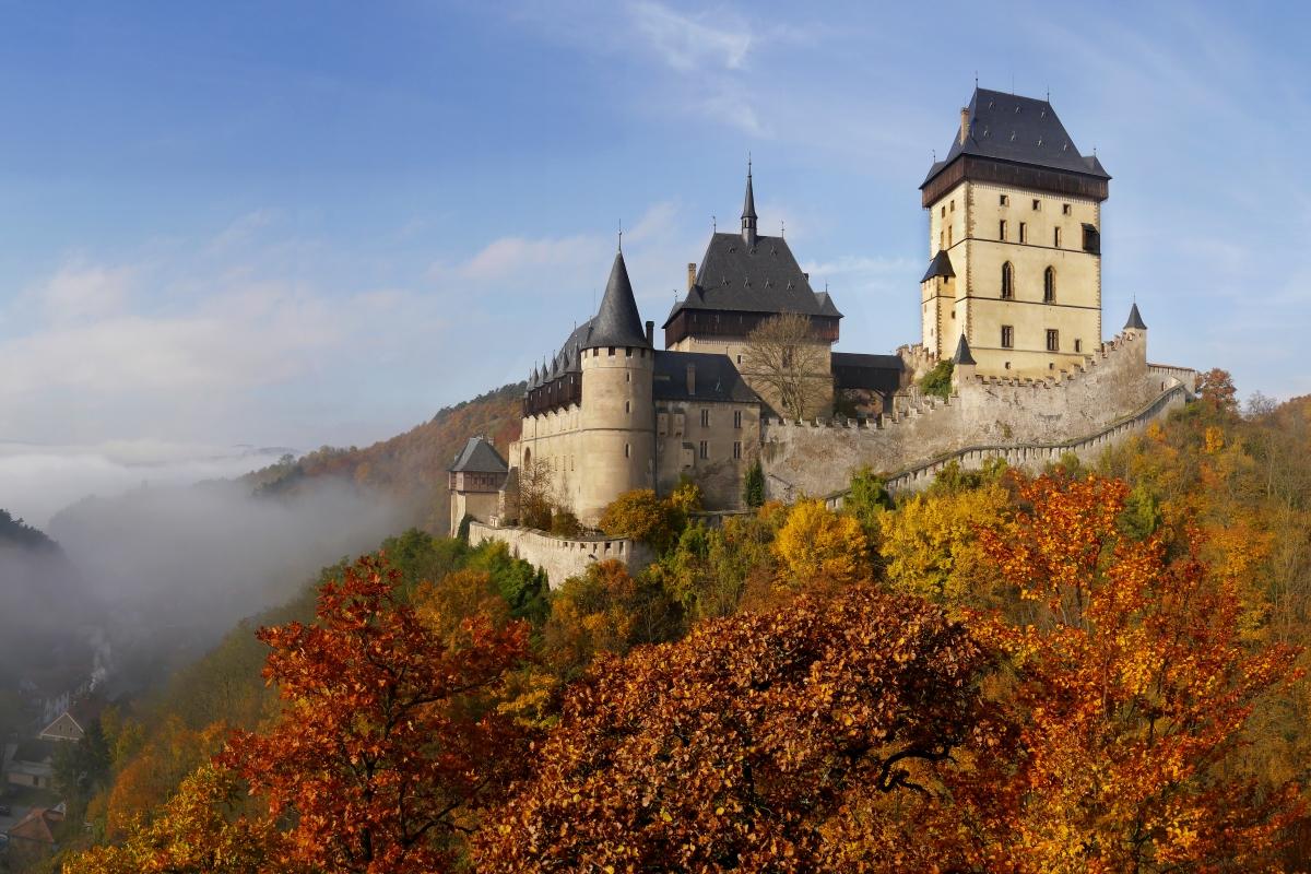 Top-Sehenswürdigkeiten Tschechien & Slowakei: Burg Karlstein 