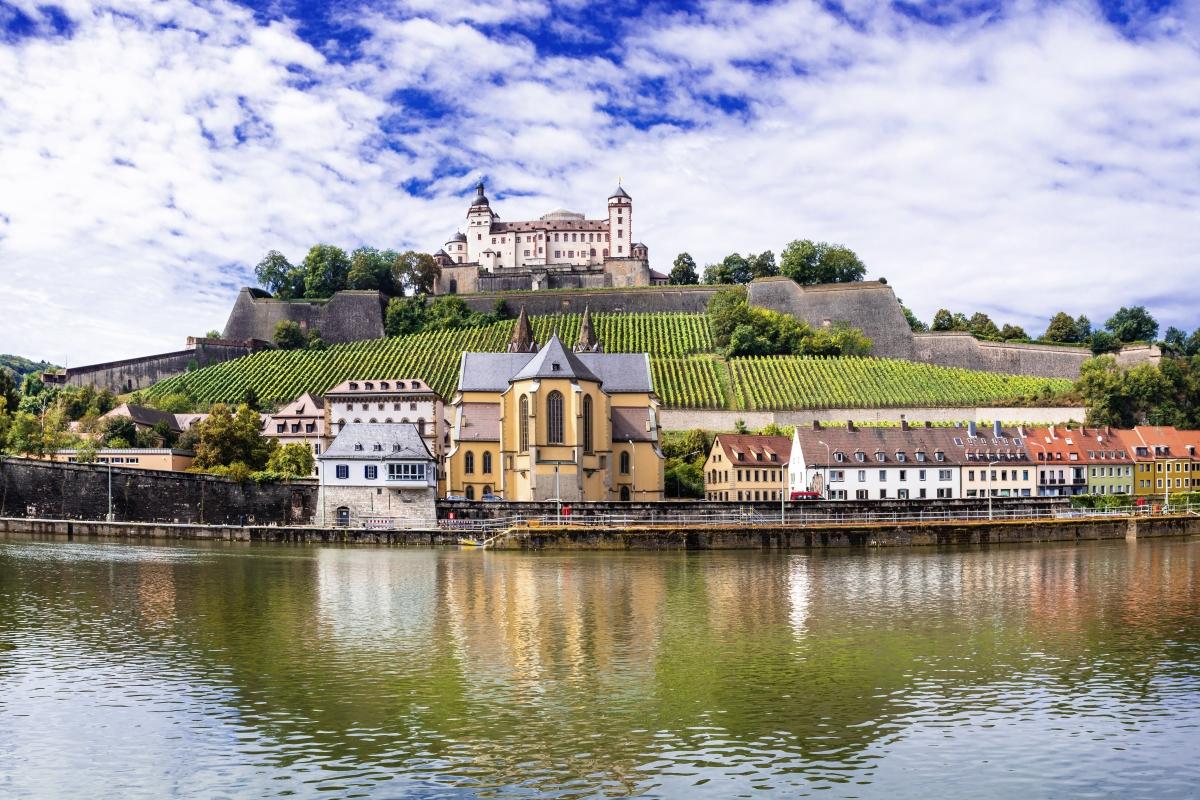 10 größte Städte in Bayern, Platz 6: Würzburg