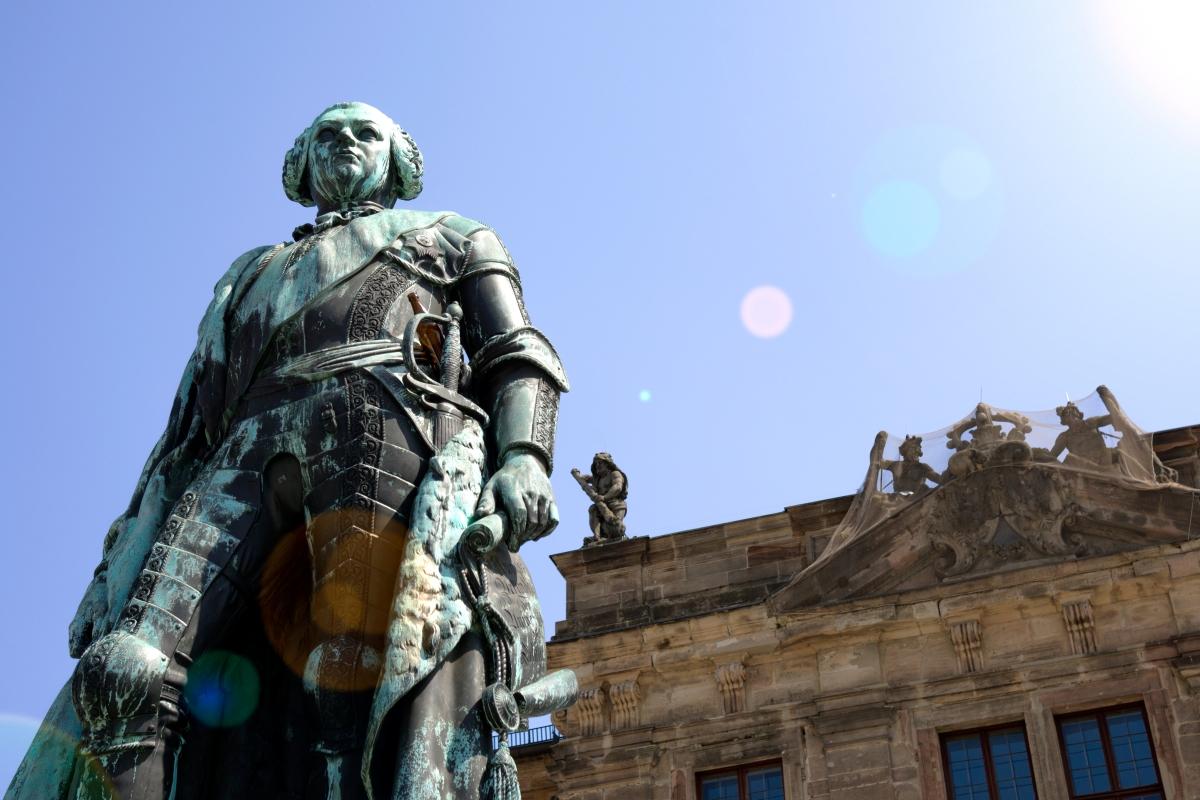 10 größte Städte in Bayern, Platz 8: Erlangen