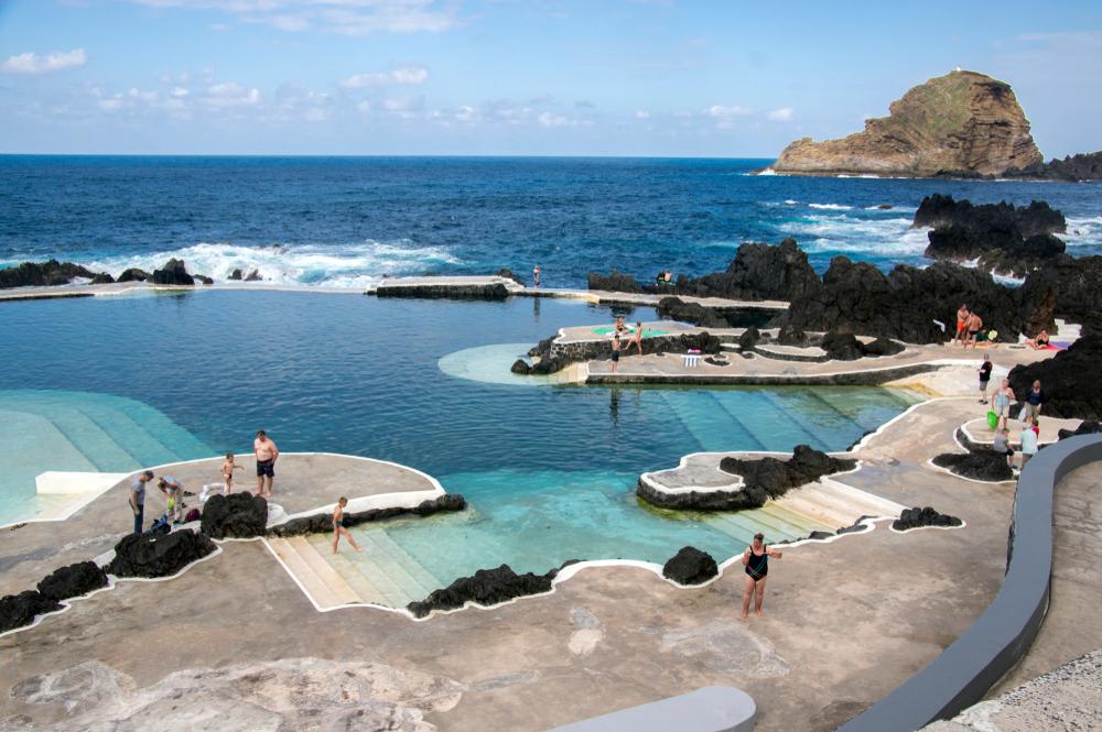 Unbedingt reinspringen: Picinas de Porto Moniz