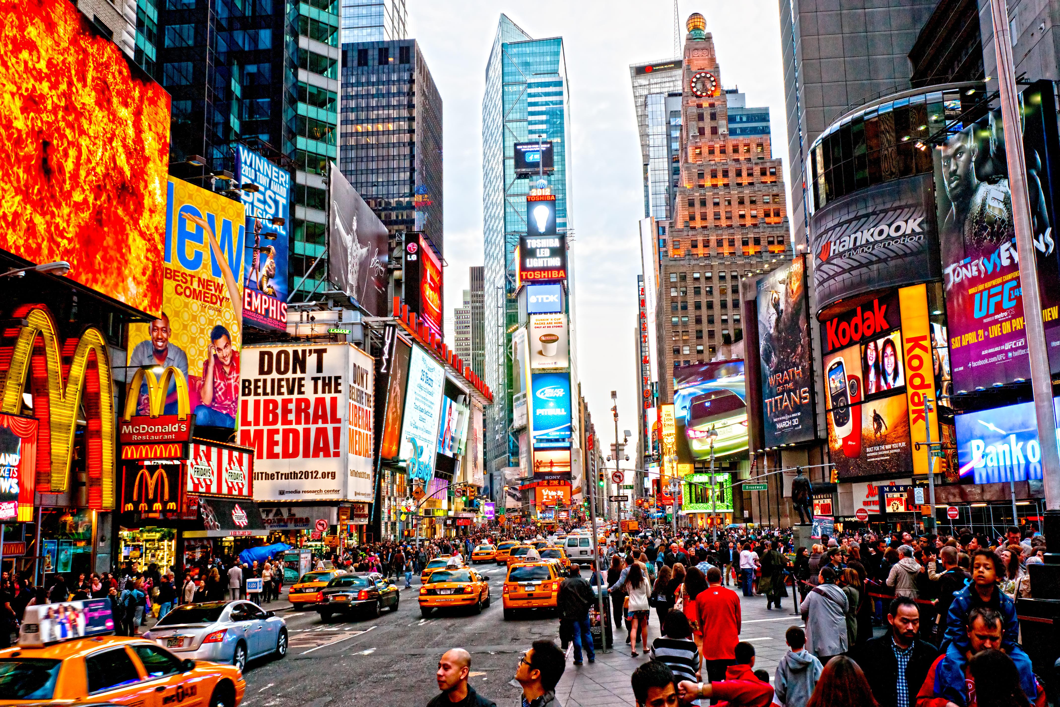 Times Square in New York bei Tag