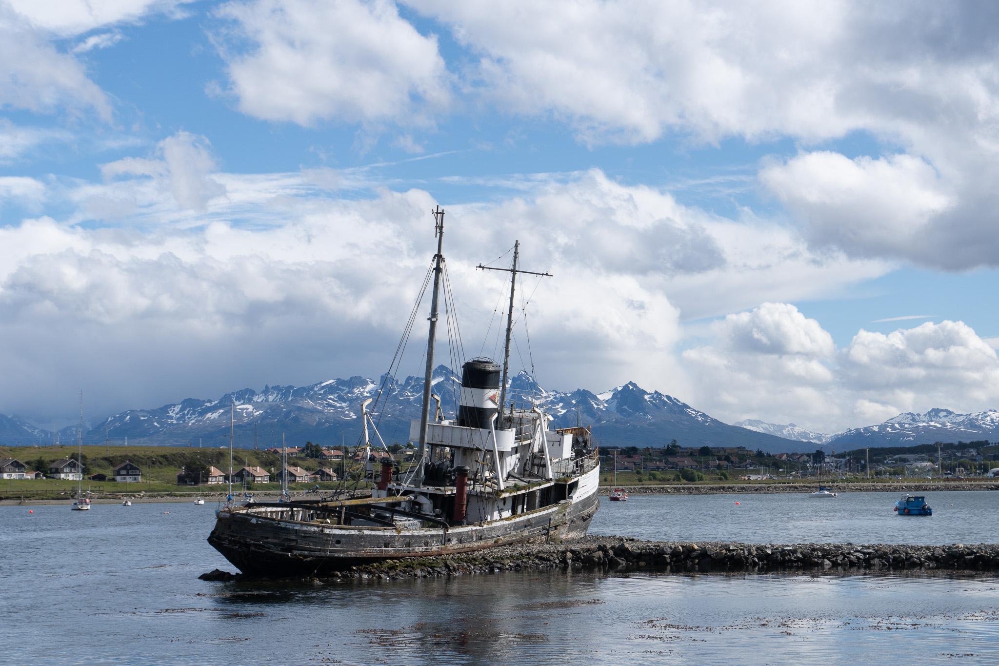Schiffswrack in Ushuaia in Patagonien