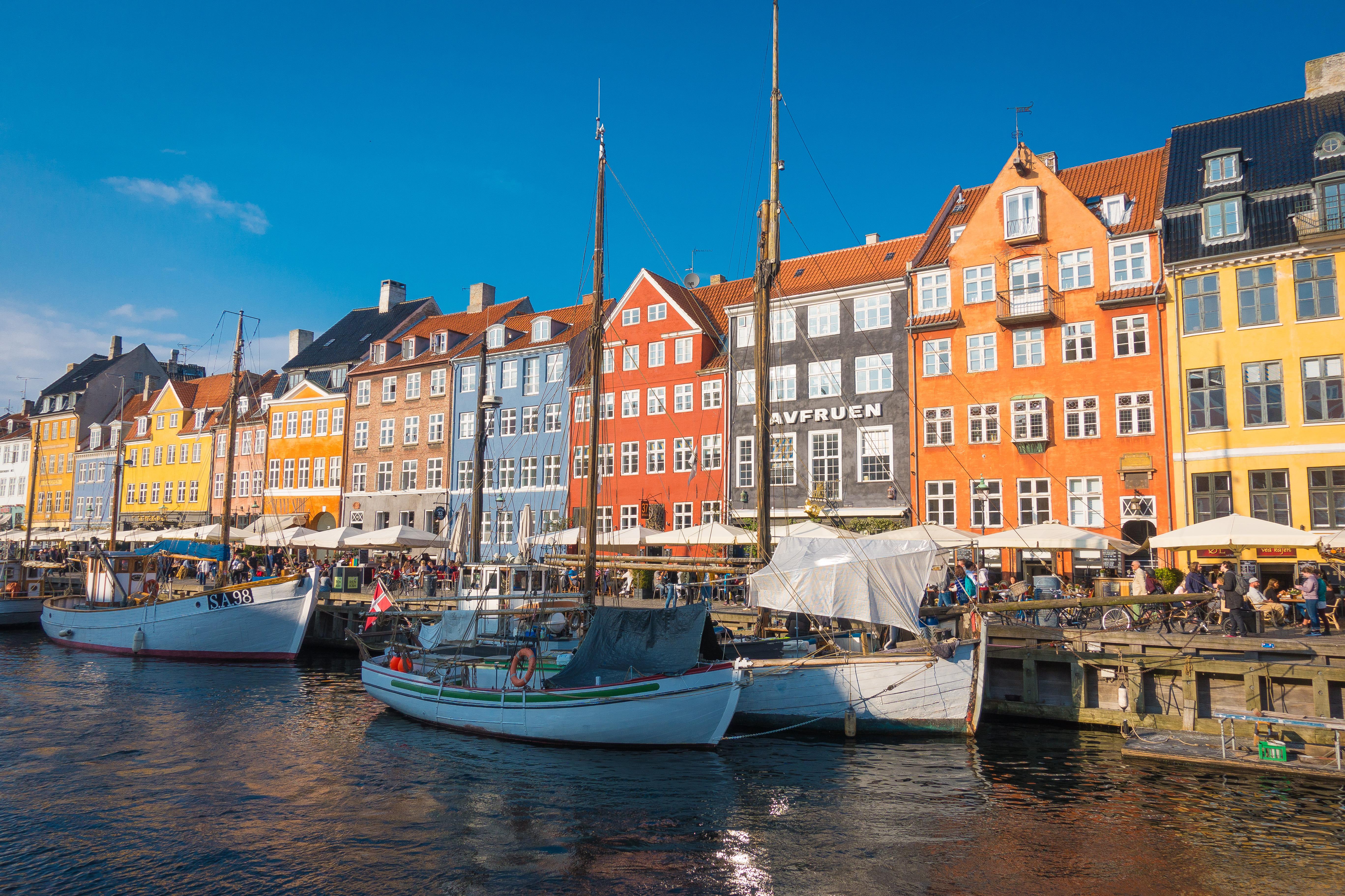 Nyhavn Hafen in Kopenhagen Dänemark