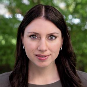 Biggi_Bauer_Portrait.jpg